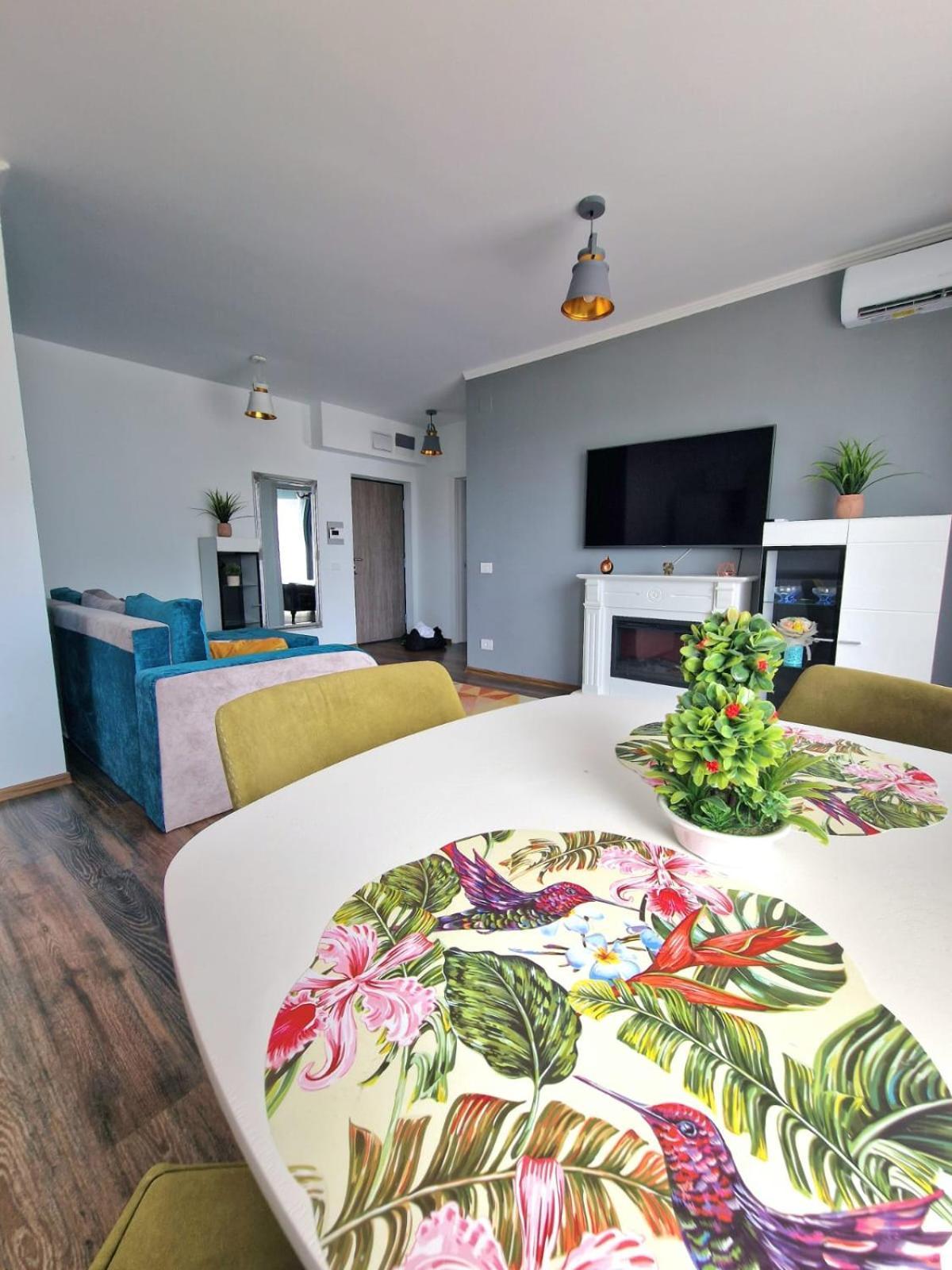 Cozy Apartment Prima Nufarul Oradea Eksteriør bilde